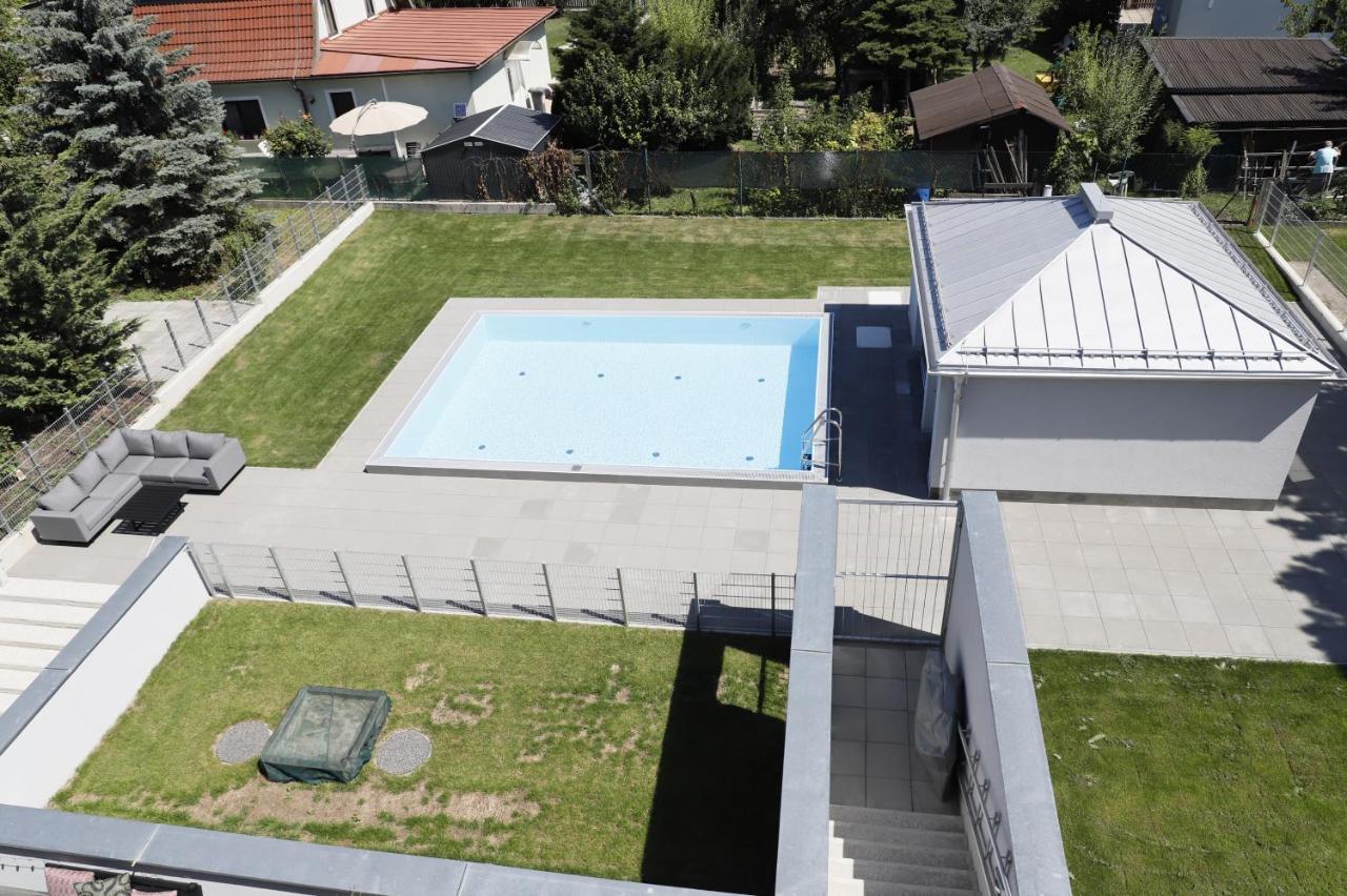 Rooftop Terrace, Free Garage Parking And Pool! Vienna Exterior photo